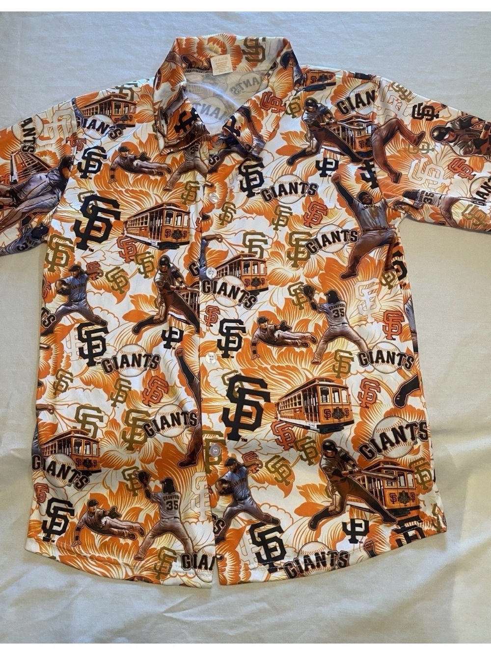 San Francisco Giants Men's M
World Series Hawaiian Button Up
Short Sleeve Shirt